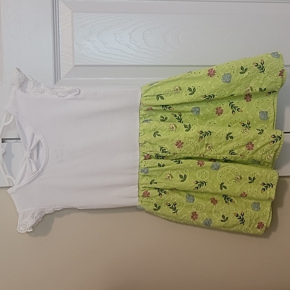 ⭐️ 5/$25 ⭐️ Disney Princess Dress - Picture 2 of 9